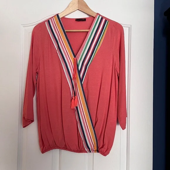 New Parkkaron Made in Turkey top, size 42 EU - Picture 2 of 4